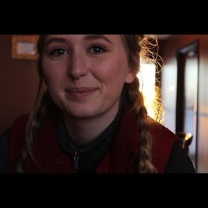 Meet your Posher, Elise